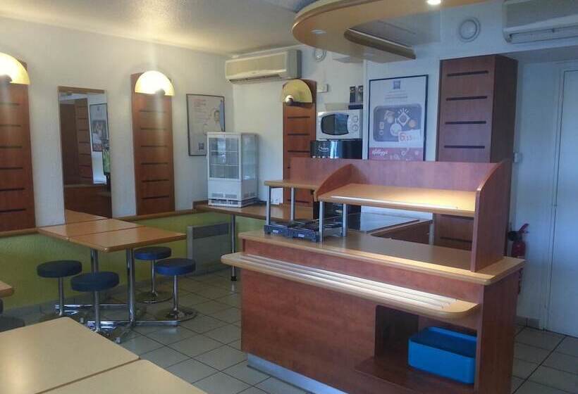 Отель Ibis Budget Besancon Ouest