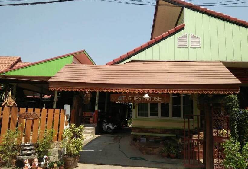 پانسیون 4t Guesthouse