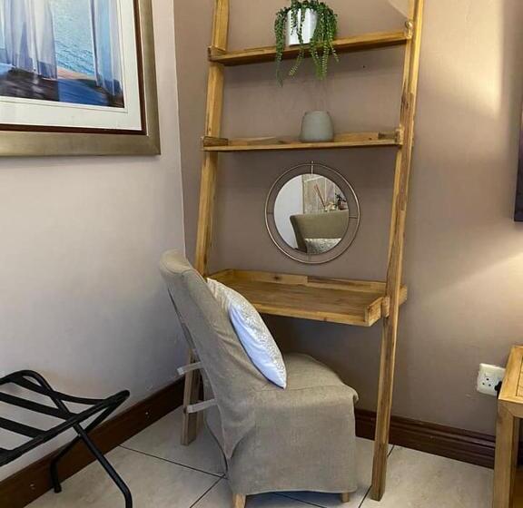 بنسيون La Dolce Vita Guest House