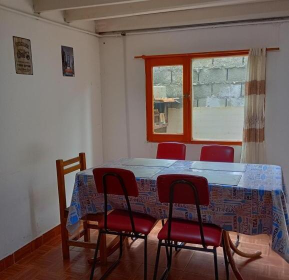 הוסטל Alojamiento Económico