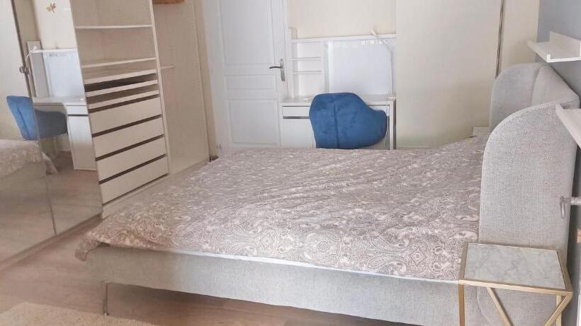 مبيت وإفطار Villa La Source 83   Room Close To St Tropez