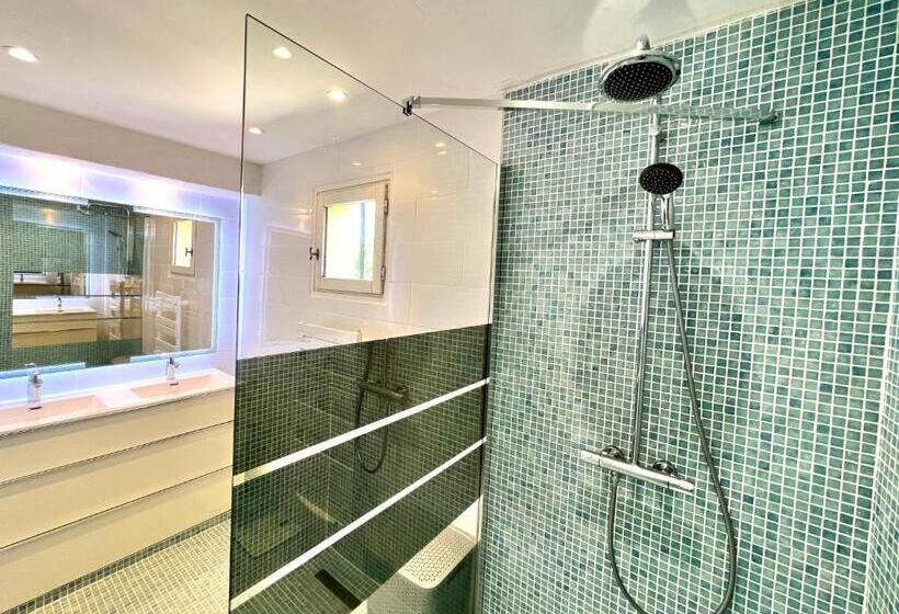 مبيت وإفطار Villa La Source 83   Room Close To St Tropez