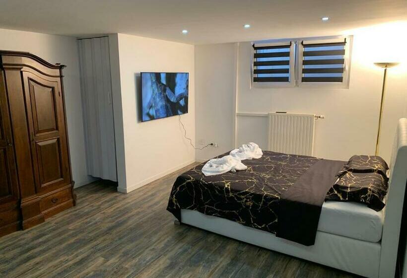 פנסיון Studio 45m2 Très Calme