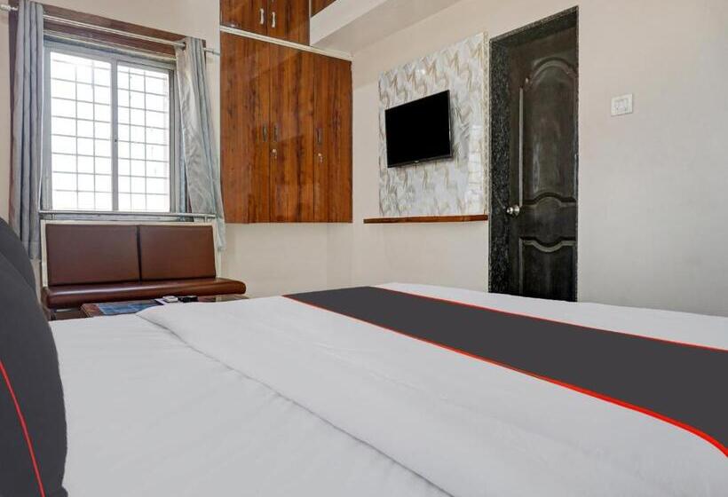 Collection O Hotel Pachratna