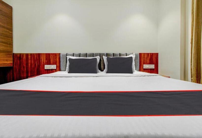 호텔 Collection O Haveli Executive