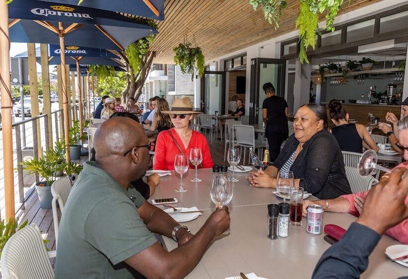 Plett Quarter Hotel   Lion Roars Hotels & Lodges