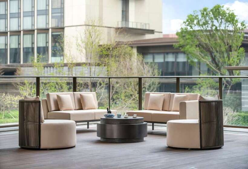 هتل Four Points By Sheraton Guangzhou, Baiyun