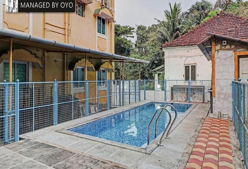 호텔 Oyo Silverkey Executive Stays 81374 Goodstays