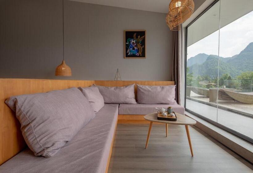 فندق Avatar Mountain Resort