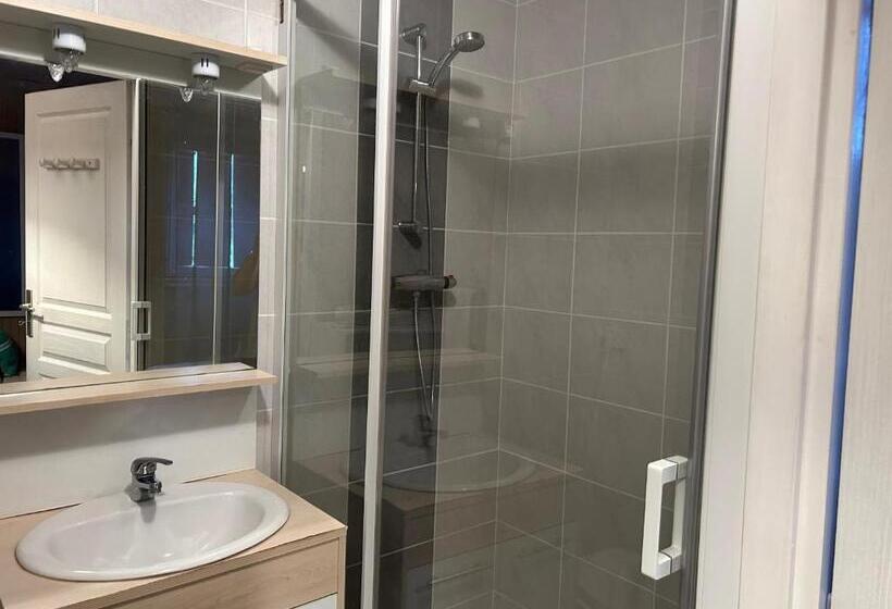 ベッドアンドブレックファースト Chambres D Hôtes La Cheminée