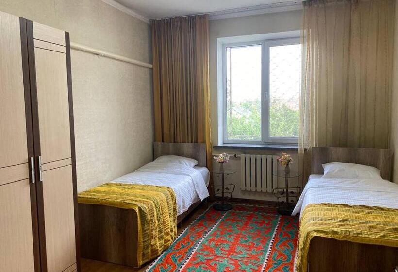 Bed and Breakfast Guest House Botanika