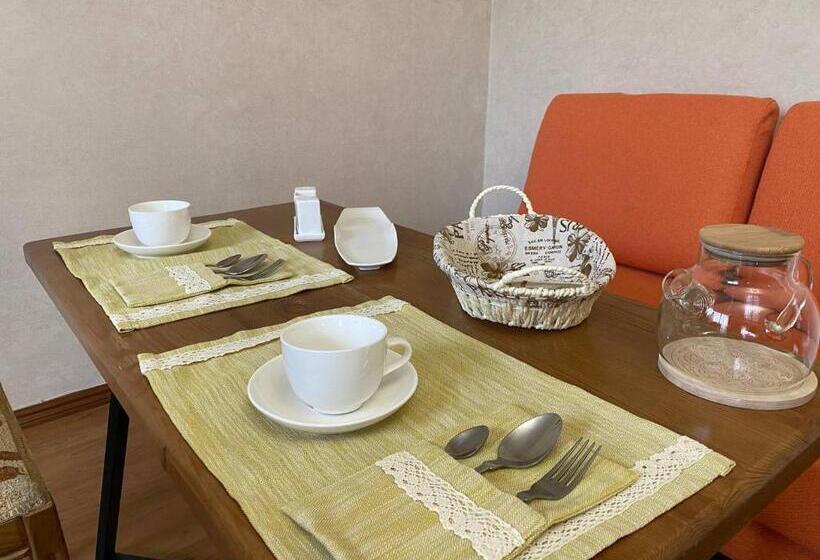 Bed and Breakfast Guest House Botanika