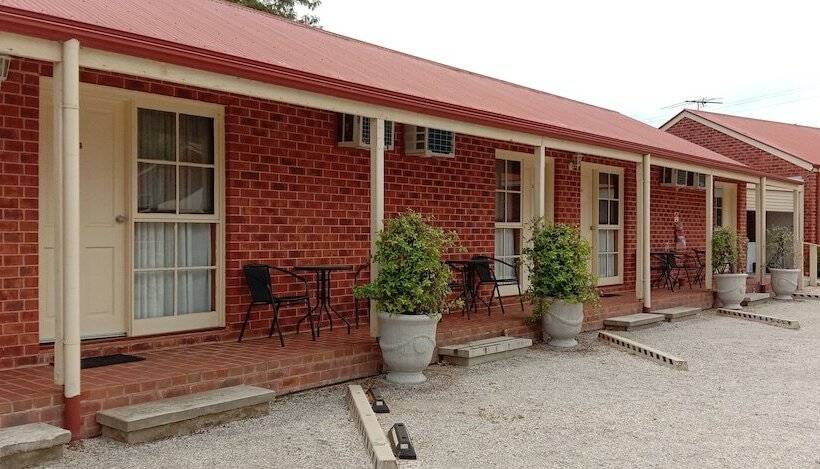 The Lydoun Motel