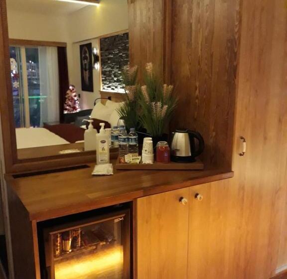 تختخواب و صبحانه Palmi̇ye Konuk Evi̇