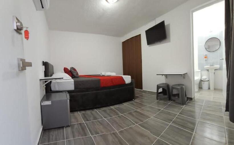 Hotel Book & Sleep Cancun