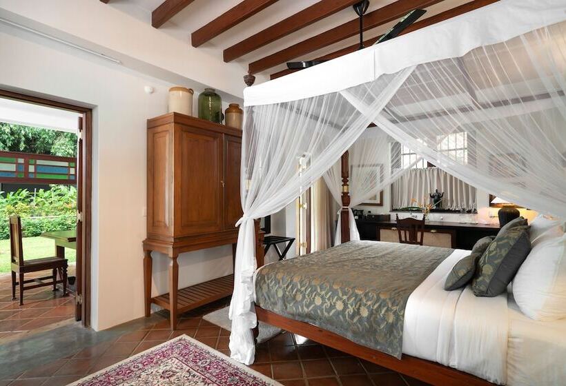 בית מלון כפרי Taru Villas Kandy
