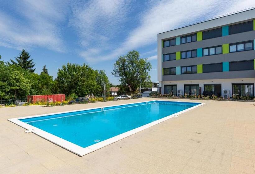 Pauzo Balaton