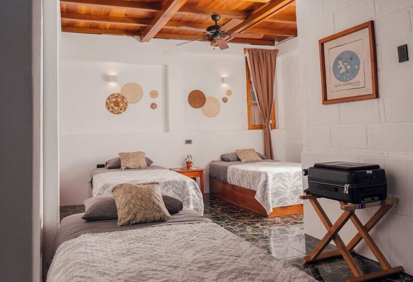 پانسیون Hostal Pimampiro