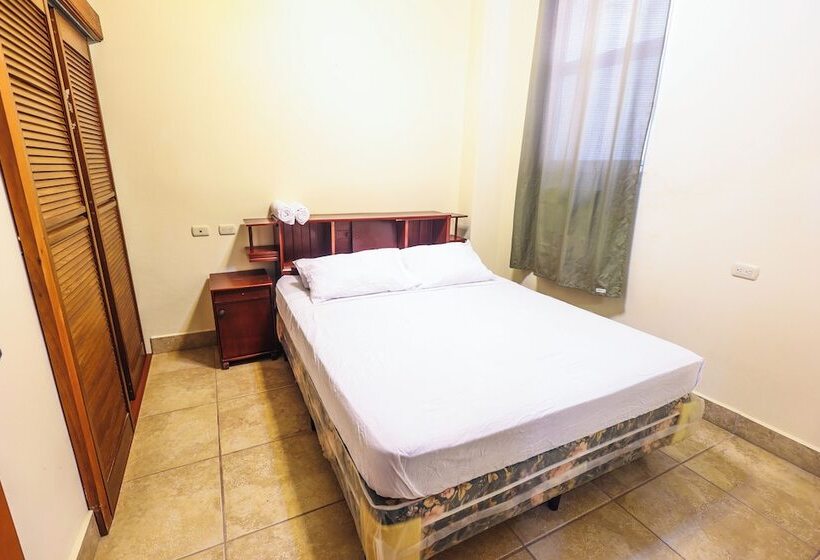 پانسیون Sohla Rooftop Hostel