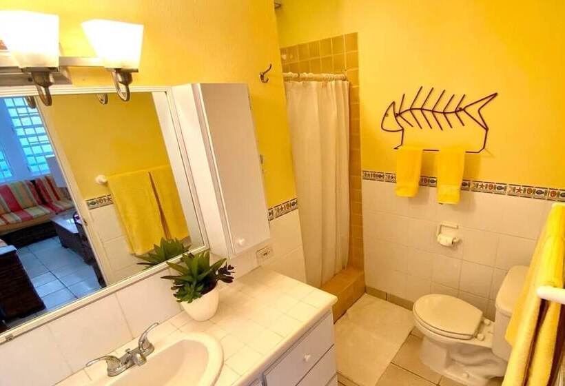 تختخواب و صبحانه Casa Lesia