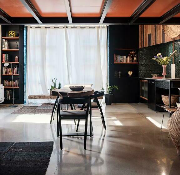 Nyu Domo B&b