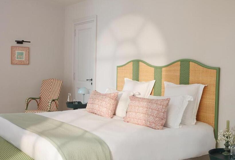 Bed and Breakfast Domaine De Chalamon