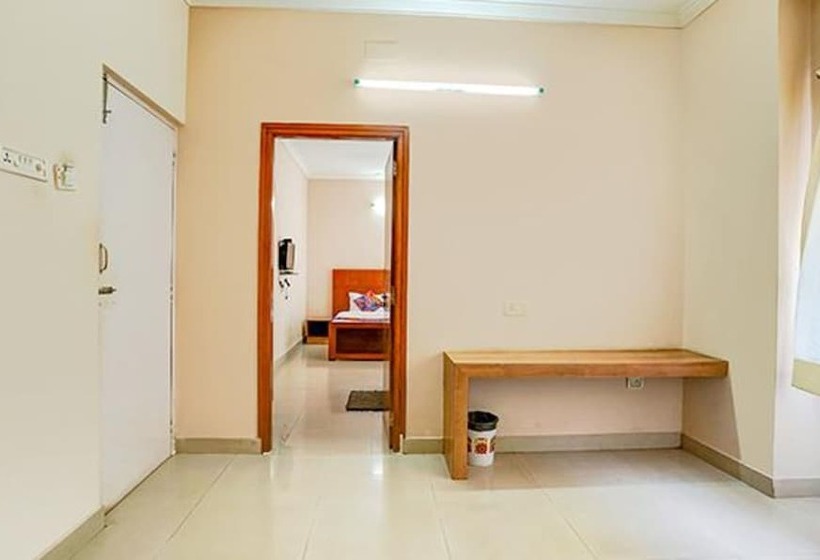 هتل Fabexpress Garden City