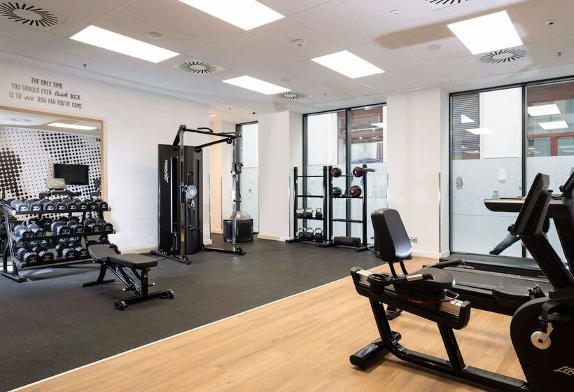 בית מלון כפרי Hampton By Hilton Budapest City Centre