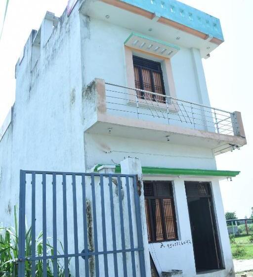 هتل Spot On 81155 Tarun Guest House