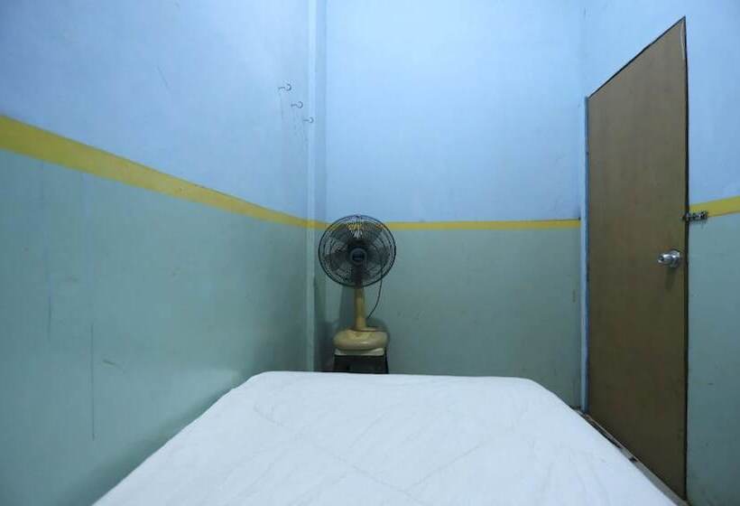 בית מלון כפרי Spot On 92569 Anto Homestay Syariah