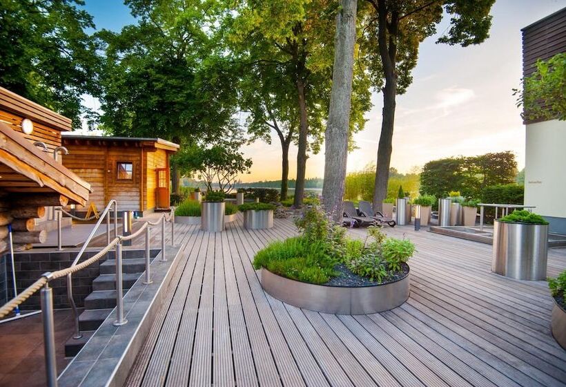 هتل Aspria Hannover