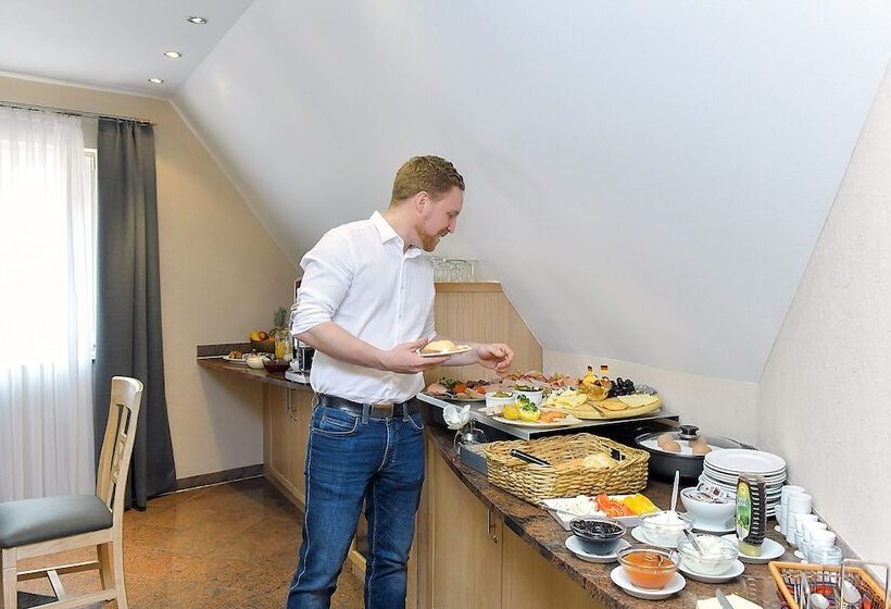 ホテル Chalet Raabe