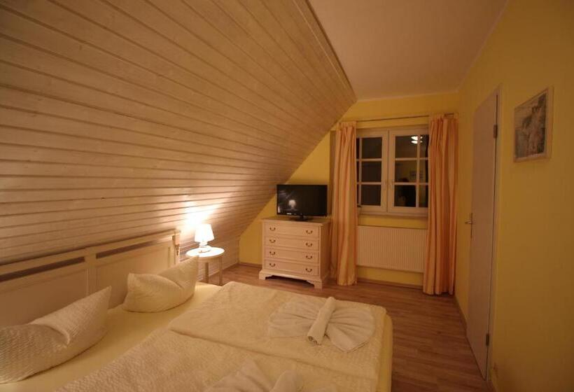 酒店 Landhaus Alt Reddevitz