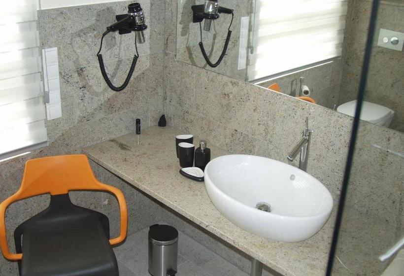 ホテル Exklusive Gastezimmer Landau