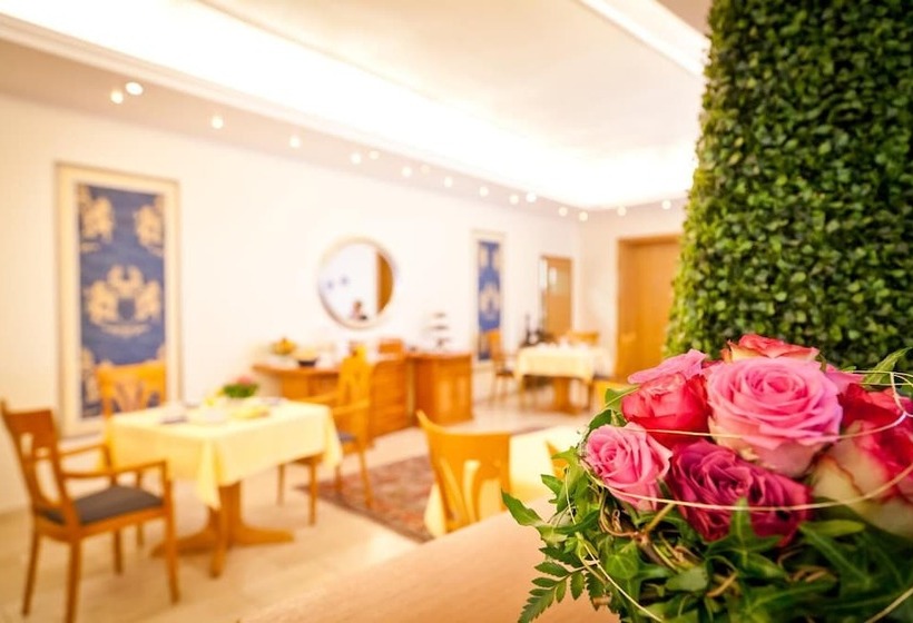 בית מלון כפרי Spies