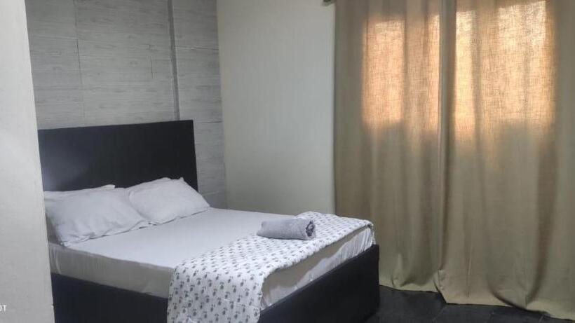 펜션 Chimoio Guest House