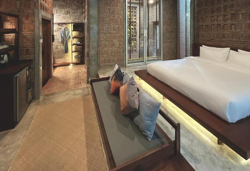 استراحتگاه Santi Beach Retreat