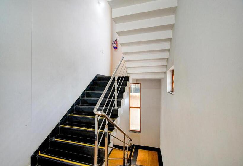 Hotel Oyo 81269 Sivansh