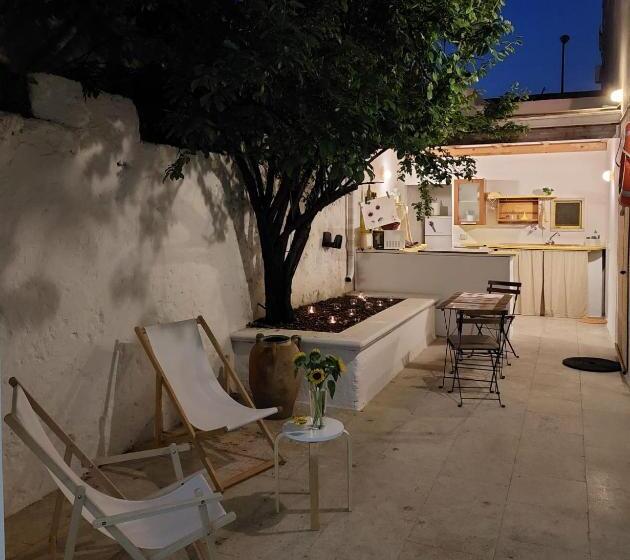 پانسیون Nunnu Pati Apartment