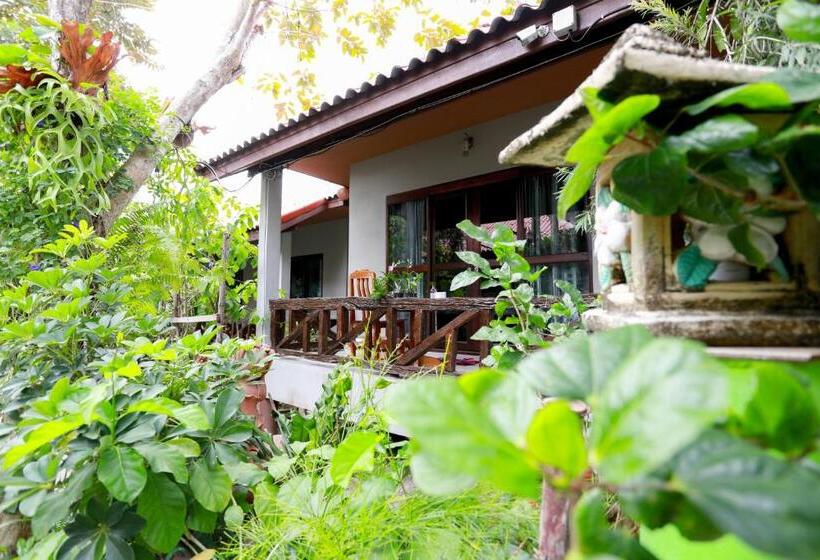 استراحتگاه Sangaroon Bungalow