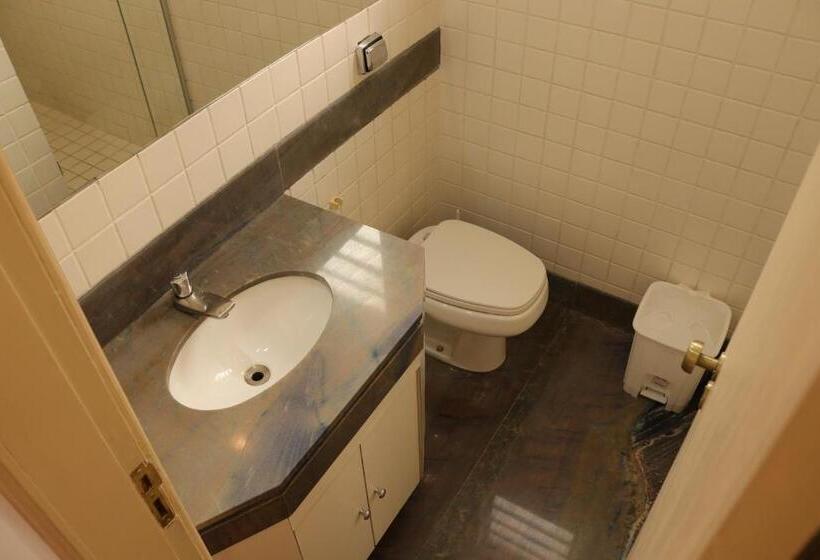 Nuhh Hostel