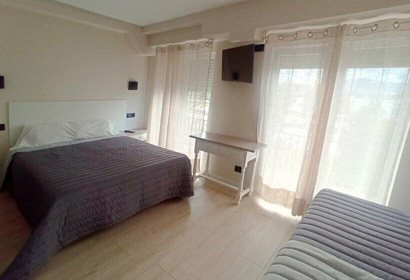 پانسیون Bahia Rooms Cantabria 3000