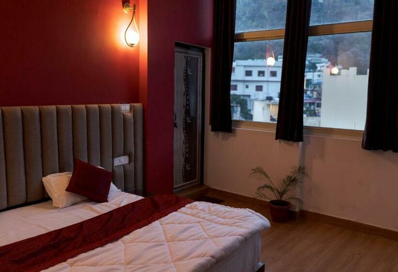 Spontrail Hostel
