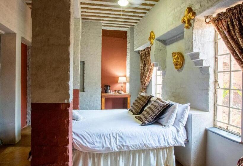 צימר Equeen Inn At Castle Da Angelo