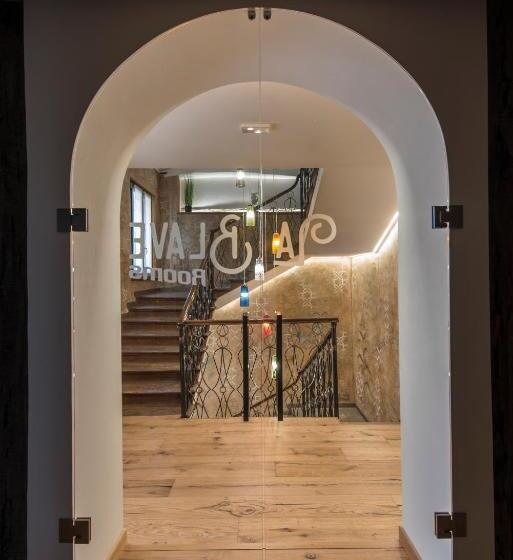 Пансион La Blave Rooms
