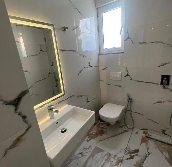 تختخواب و صبحانه Vila Irdi