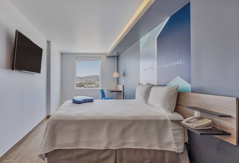 ホテル One Mazatlán