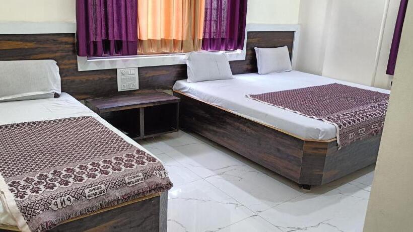 فندق Sai Viraj Palace