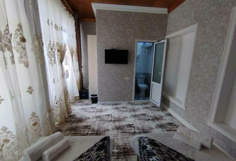 פנסיון Asr Guest House