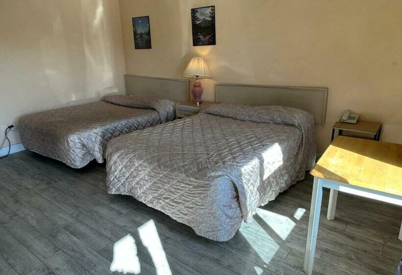 Road Runner Motel Merritt Bc